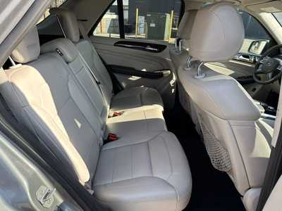 2012 Mercedes-Benz M-Class, $10495.00. Photo 12