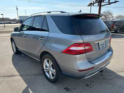 2012 Mercedes-Benz M-Class, $10495.00. Photo 6