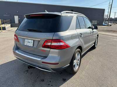 2012 Mercedes-Benz M-Class, $10495.00. Photo 8