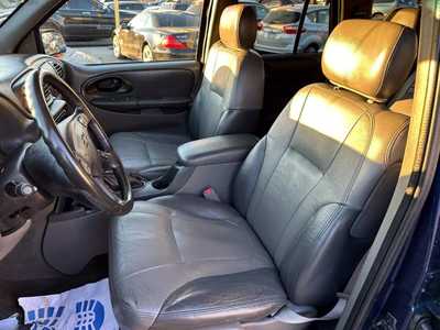 2002 Chevrolet TrailBlazer, $3995.00. Photo 11