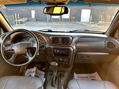 2002 Chevrolet TrailBlazer, $3995.00. Photo 9