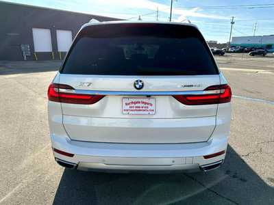 2020 BMW X7, $33995.00. Photo 4