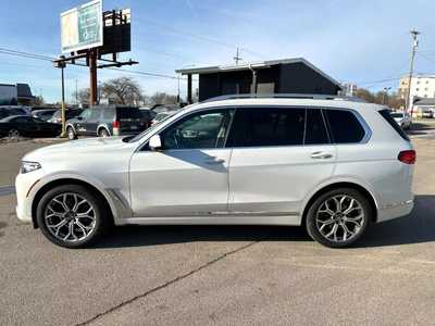 2020 BMW X7, $33995.00. Photo 7