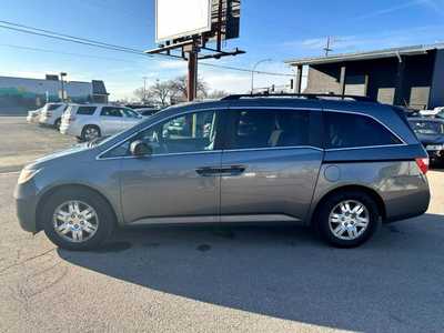 2011 Honda Odyssey, $7995.00. Photo 7