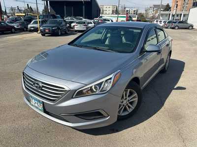 2016 Hyundai Sonata, $6995.00. Photo 3