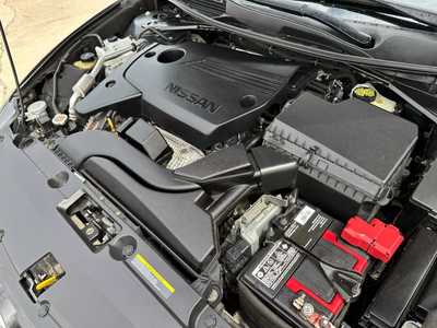 2017 Nissan Altima, $10995.00. Photo 10