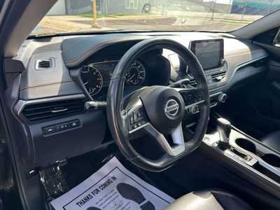 2022 Nissan Altima, $19495.00. Photo 12