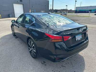 2022 Nissan Altima, $19495.00. Photo 6