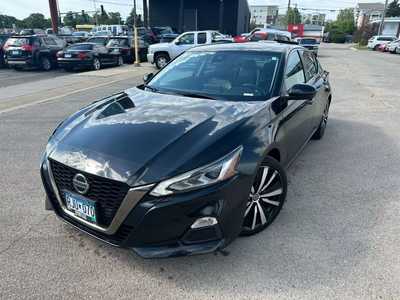 2022 Nissan Altima, $19495.00. Photo 8