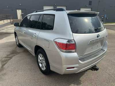 2013 Toyota Highlander, $13495.00. Photo 6