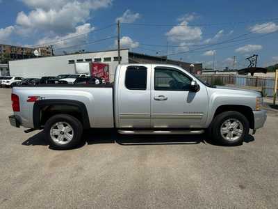 2012 Chevrolet 1500 Ext Cab, $10995.00. Photo 2