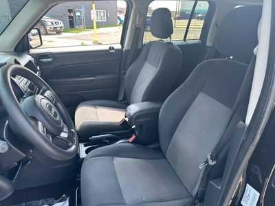 2015 Jeep Patriot, $7495.00. Photo 11