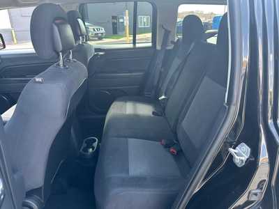 2015 Jeep Patriot, $7495.00. Photo 12
