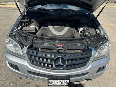 2006 Mercedes-Benz M-Class, $7495.00. Photo 10