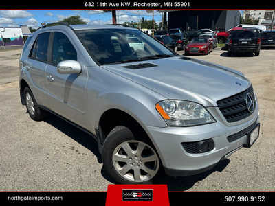 2006 Mercedes-Benz M-Class, $7495.00. Photo 1