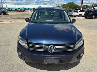 2016 Volkswagen Tiguan, $10495.00. Photo 9
