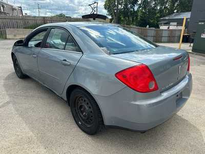 2009 Pontiac G6, $4995.00. Photo 6