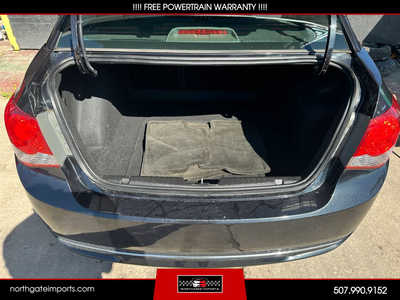 2014 Chevrolet Cruze, $6495.00. Photo 5