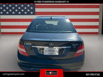 2014 Mercedes-Benz C-Class, $8495.00. Photo 4