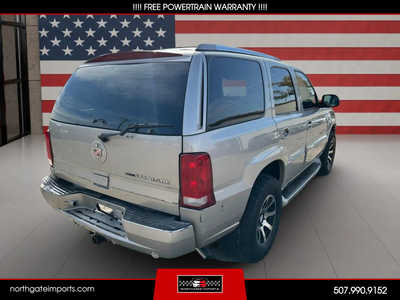 2005 Cadillac Escalade, $2500.00. Photo 3