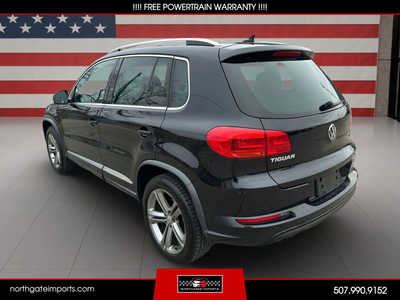 2017 Volkswagen Tiguan, $10995.00. Photo 6