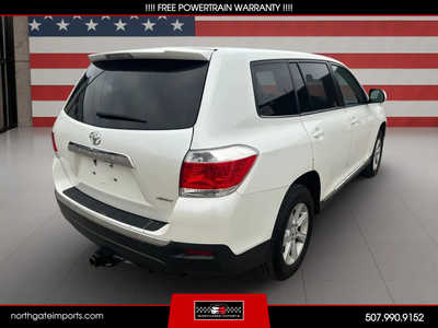 2013 Toyota Highlander, $10995.00. Photo 3