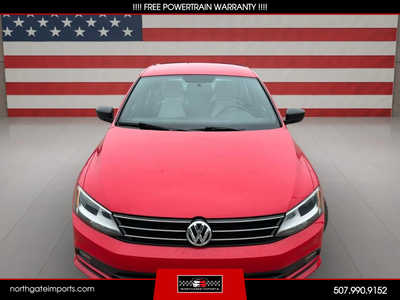 2016 Volkswagen Jetta, $9995.00. Photo 9