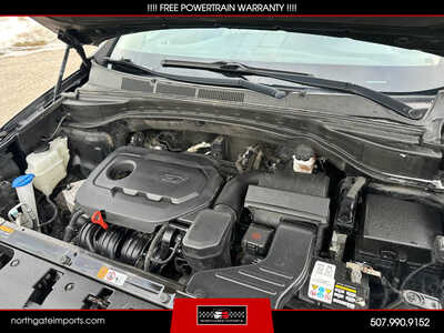 2017 Hyundai Santa Fe, $10495.00. Photo 10