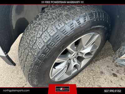 2018 Chevrolet Tahoe, $13495.00. Photo 9