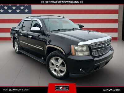 2010 Chevrolet Avalanche, $9995.00. Photo 1