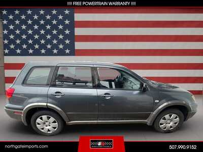 2003 Mitsubishi Outlander, $4349.00. Photo 2