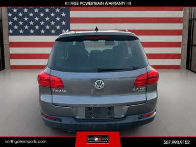 2012 Volkswagen Tiguan, $6995.00. Photo 4