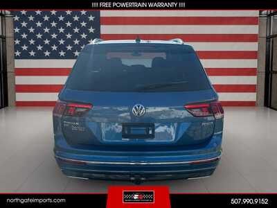 2020 Volkswagen Tiguan, $19995.00. Photo 4