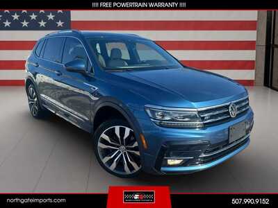 2020 Volkswagen Tiguan, $19995.00. Photo 1