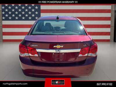 2016 Chevrolet Cruze, $10495.00. Photo 4