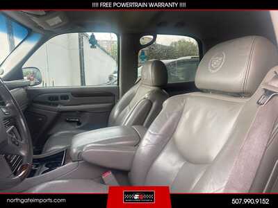 2005 Cadillac Escalade, $3995.00. Photo 8