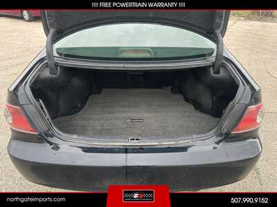 2004 Lexus ES, $3995.00. Photo 6