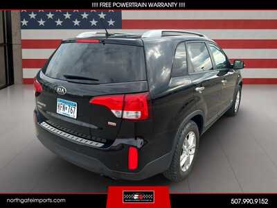 2015 Kia Sorento, $8995.00. Photo 4