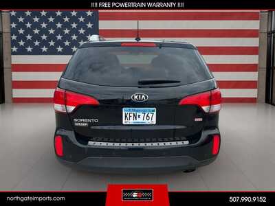 2015 Kia Sorento, $8995.00. Photo 5
