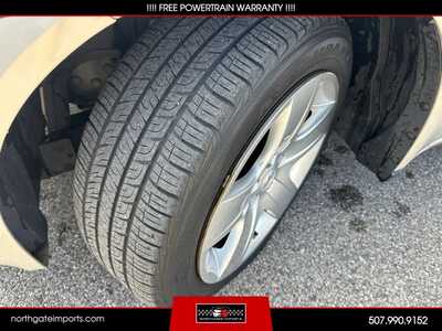 2009 Pontiac G6, $5645.00. Photo 12
