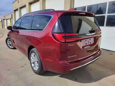 2022 Chrysler Pacifica, $36675. Photo 8