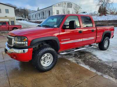 2004 GMC 2500 Crew Cab, $11950. Photo 1