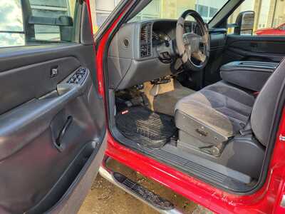 2004 GMC 2500 Crew Cab, $11950. Photo 8