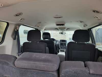 2016 Dodge Caravan, Grand, $13950. Photo 6