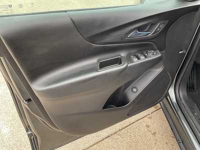 2021 Chevrolet Equinox, $17495. Photo 12