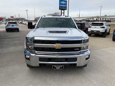 2017 Chevrolet 3500 Crew Cab, $34495. Photo 3