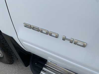 2017 Chevrolet 3500 Crew Cab, $34495. Photo 9