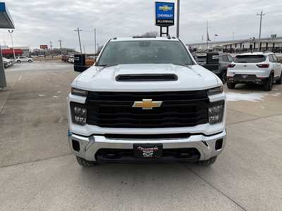 2025 Chevrolet 3500 Crew Cab, $58870. Photo 3