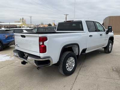 2025 Chevrolet 3500 Crew Cab, $58870. Photo 6