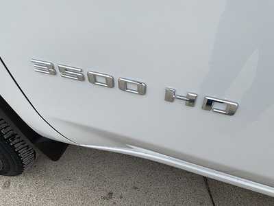 2025 Chevrolet 3500 Crew Cab, $58870. Photo 9